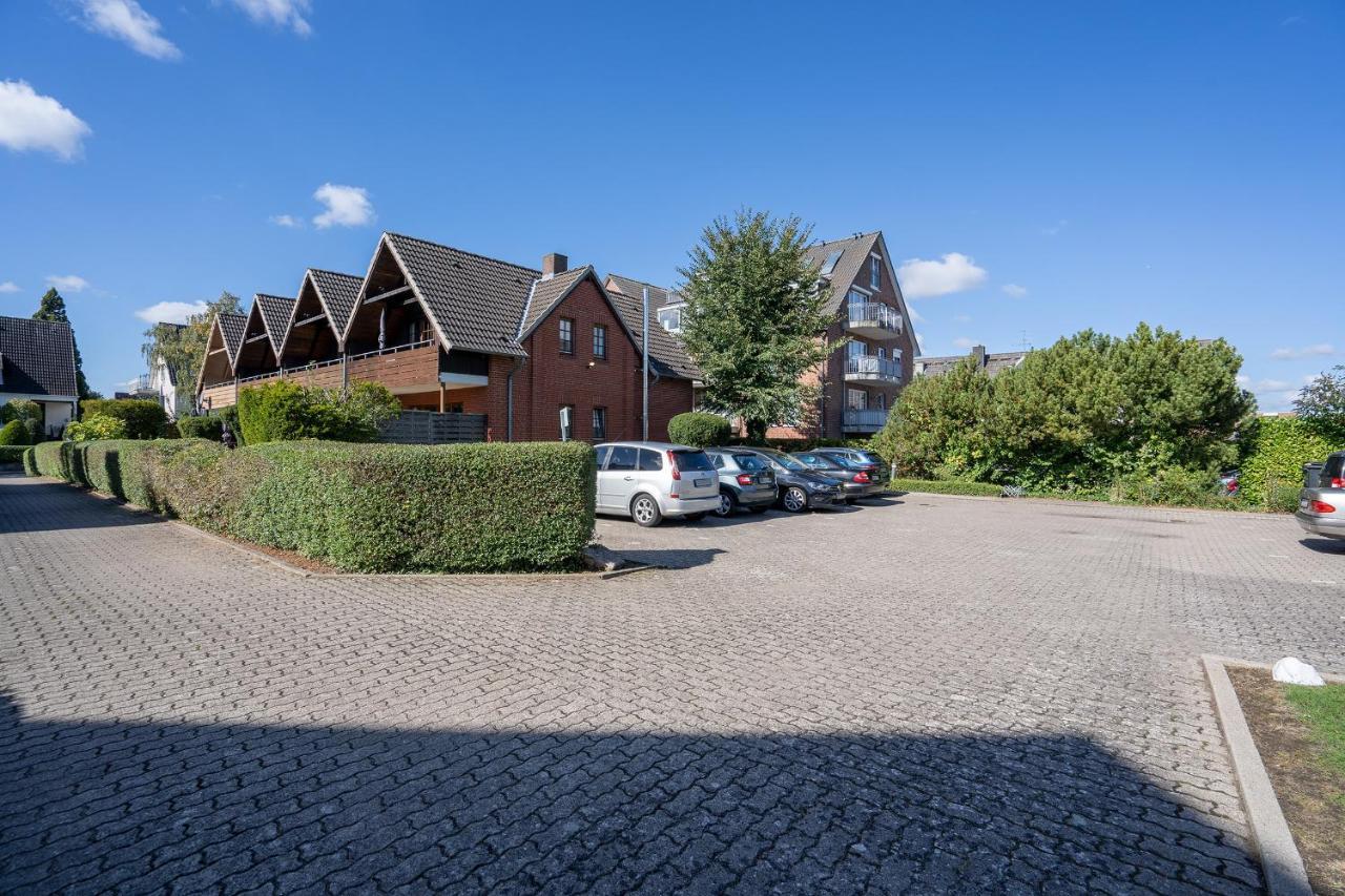 Ferienwohnung Windgefluester Mit Balkon In Scharbeutz Exterior photo