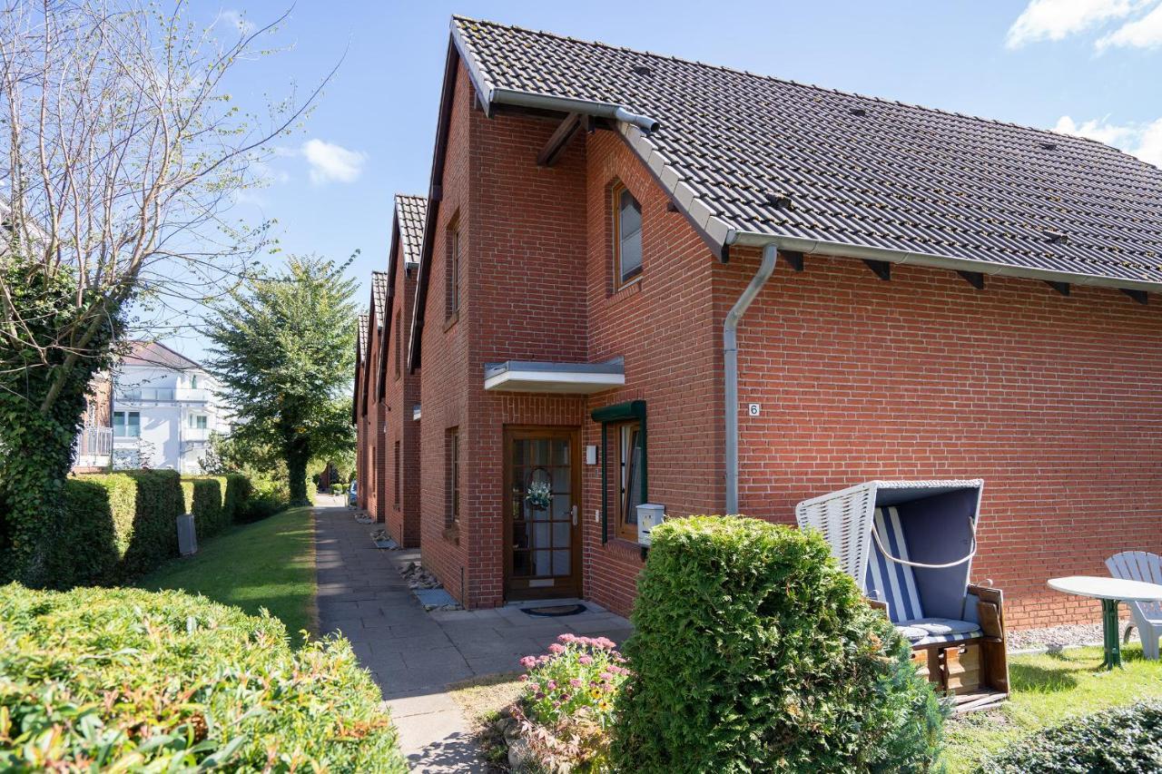 Ferienwohnung Windgefluester Mit Balkon In Scharbeutz Exterior photo